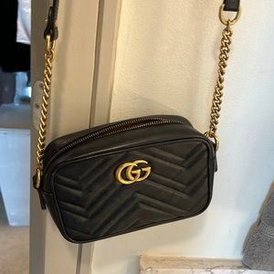 Gucci GG Marmont small matelassé shoulder bag